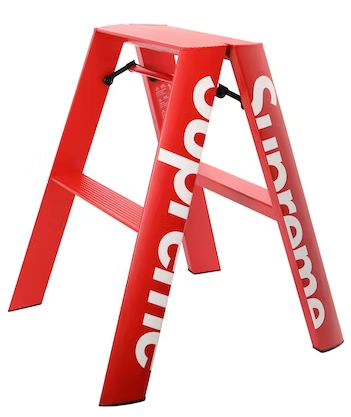 Supreme Lucano Step Ladder