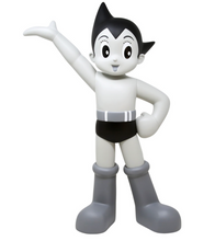 Load image into Gallery viewer, Astro Boy BAIT x Switch Collectibles Tada Figure
