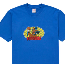 Load image into Gallery viewer, Supreme Leash Tee

