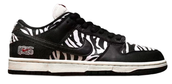 Nike SB Dunk Low OG QS Quartersnacks Zebra