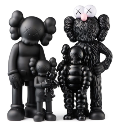 KAWS FAMILY Figures