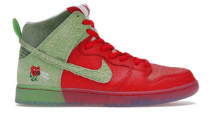 Nike SB Dunk High Strawberry Cough