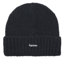Load image into Gallery viewer, Supreme Gradient Stripe Beanie Solid
