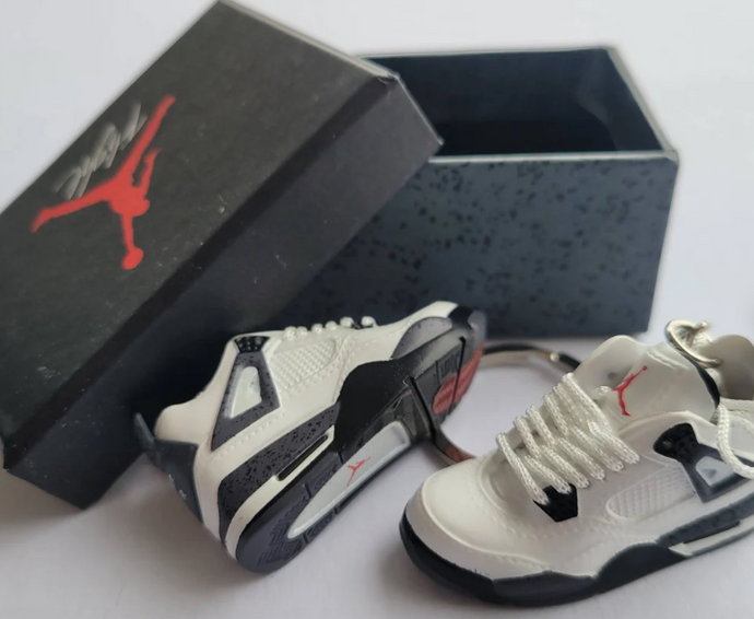 3D Sneaker Keychain with Box