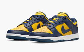 Nike Dunk Low Michigan