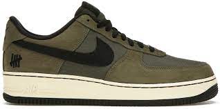 Nike Air Force 1 Low SP UNDEFEATED Ballistic Dunk vs. AF1