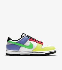Nike Dunk Low Green Strike (W)
