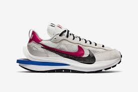 Nike x Sacai Vaporwaffle 