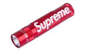 Supreme Flashlight XL50