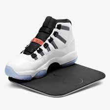 Jordan 11 Adapt White